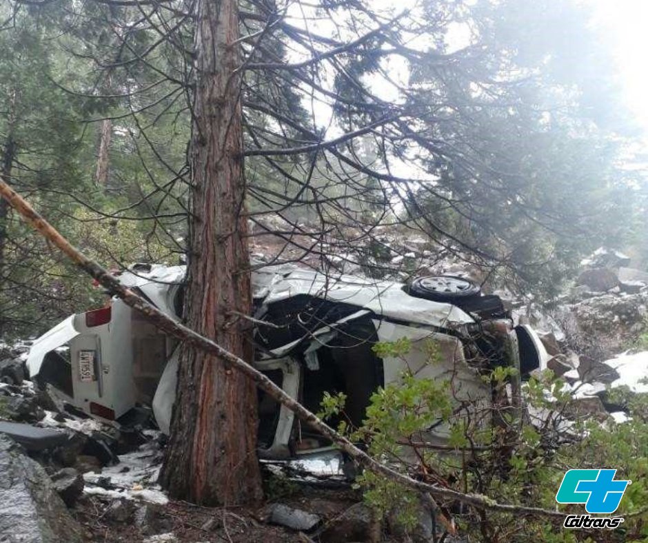 CaltransD2's tweet photo. A Ukiah woman is feeling extra thankful that several District 2 Maintenance employees were in the right place at the right time after a terrible car crash left her and her dogs stranded at the bottom of an embankment for over seven hours. 

STORY: https://t.co/PMhGt3MF2C https://t.co/8c8z7xe0zC