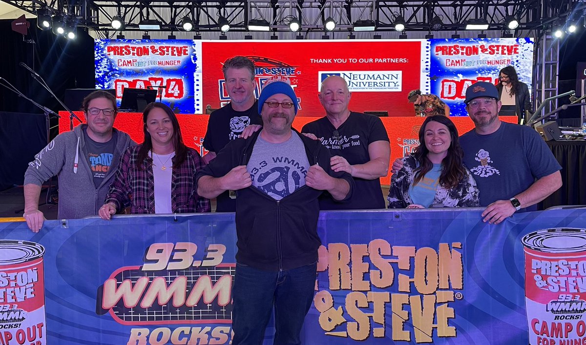 WiFiIntegrators's tweet photo. Proud to support the 25th anniversary @PrestonSteve933 #CampOutForHunger!!
Delivered a trunk load of food &amp; a donation from to help @Philabundance ensure no one in our region goes hungry!! Congrats @prestonelliot @mor100 &amp; the team for the historic week!! @933WMMR #WMMRRocks https://t.co/oa2QFZaNGc