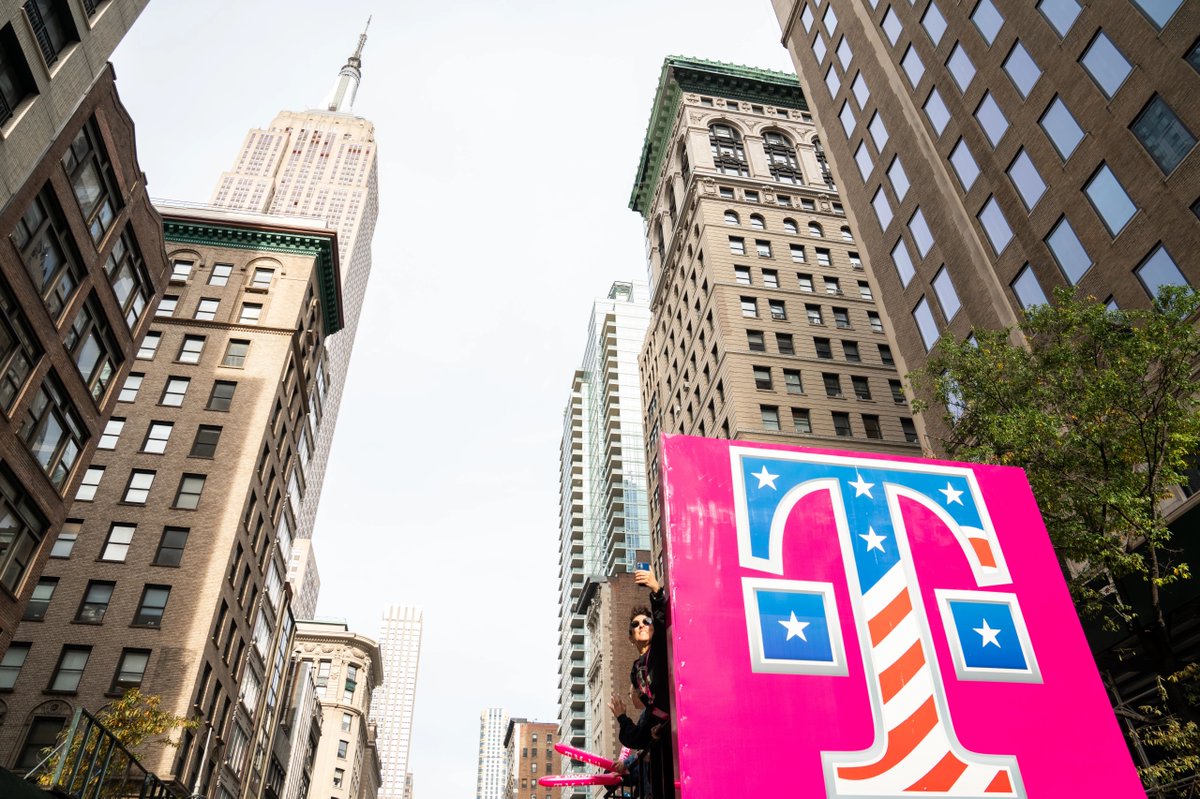 If you're in NYC tomorrow, be on the lookout for our T-Mobile military vets and our float in the parade! #MobilizeForService