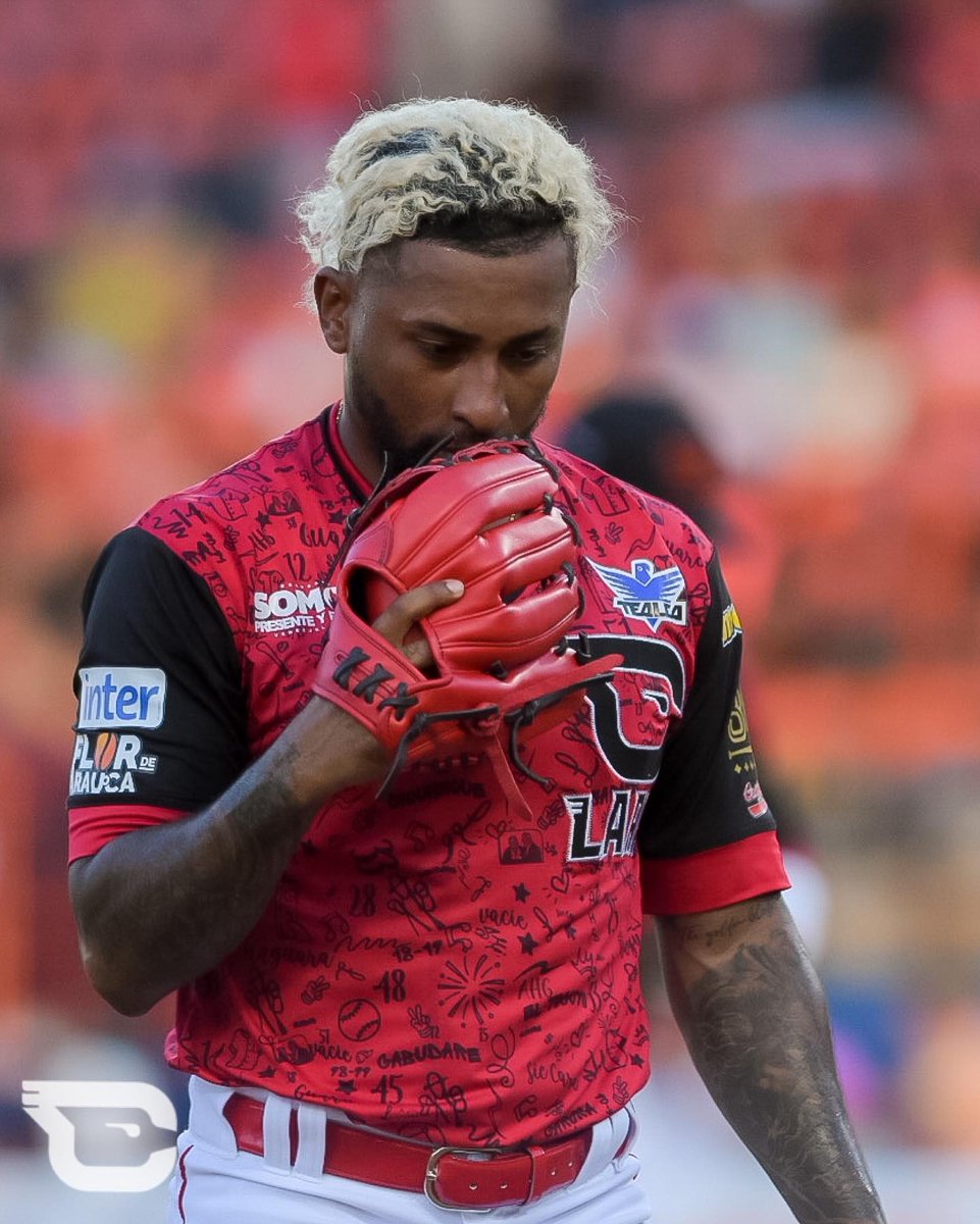 elaguilabeisbol's tweet photo. Lo destacado de nuestros jugadores del 9 de noviembre, en el béisbol de invierno.  ⚾️❄️

📸 Facebook @CardenalesDice y @charrosbeisbol.
 
Abrimos hilo. 🧵🔽 https://t.co/rW32WRvx5J