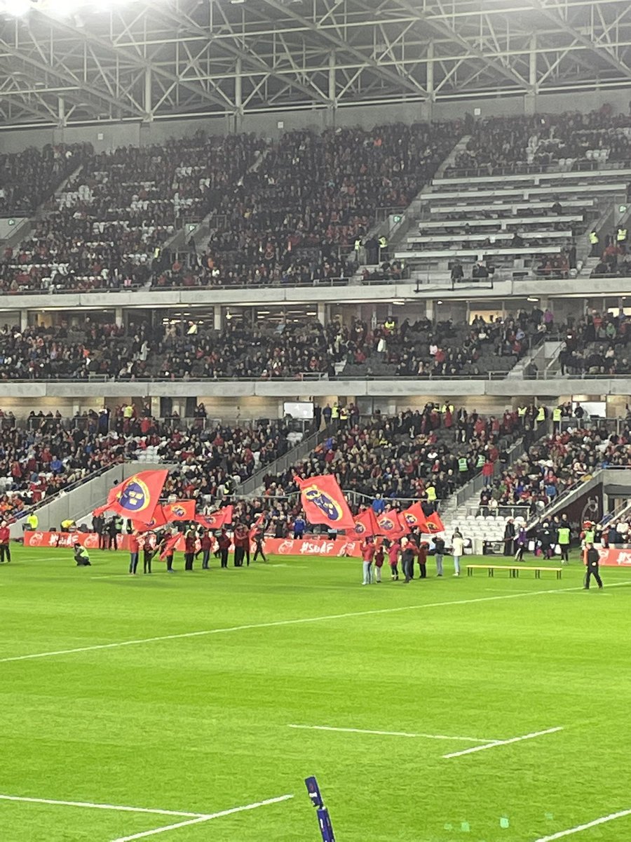 Looking forward to this one. History in @PaircUiCha0imh  @Munsterrugby in @OfficialCorkGAA v @southafricarugby