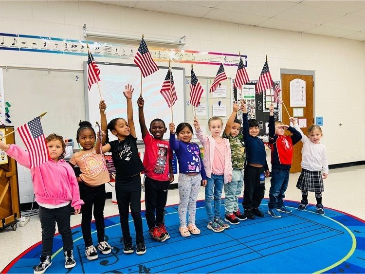 Smith_Seabees's tweet photo. Smith students have been learning about patriotic music this week to honor Veterans. We are thankful for the men and women who serve our country! โค๏ธ๐บ๐ธ๐ #veteransday #smithseabees @absspublic https://t.co/oyJMsOWf1c