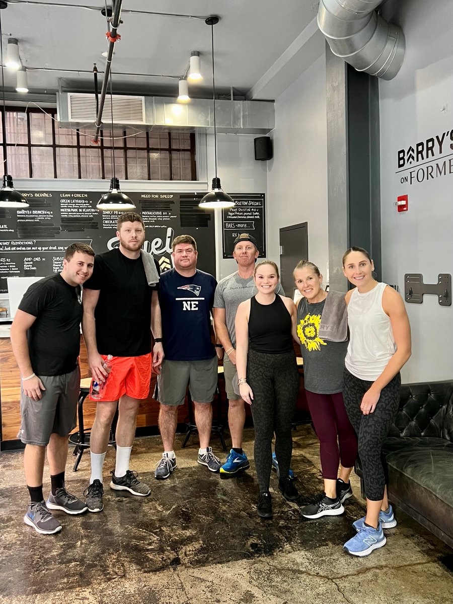 DaleyAndAssoc's tweet image. Great job Daley Team for showing up to Barry&apos;s Boot Camp these last couple weeks! Let&apos;s keep up the good work

#bostonbarrysbootcamp #fitness #healthandwellness #staffingandrecruiting