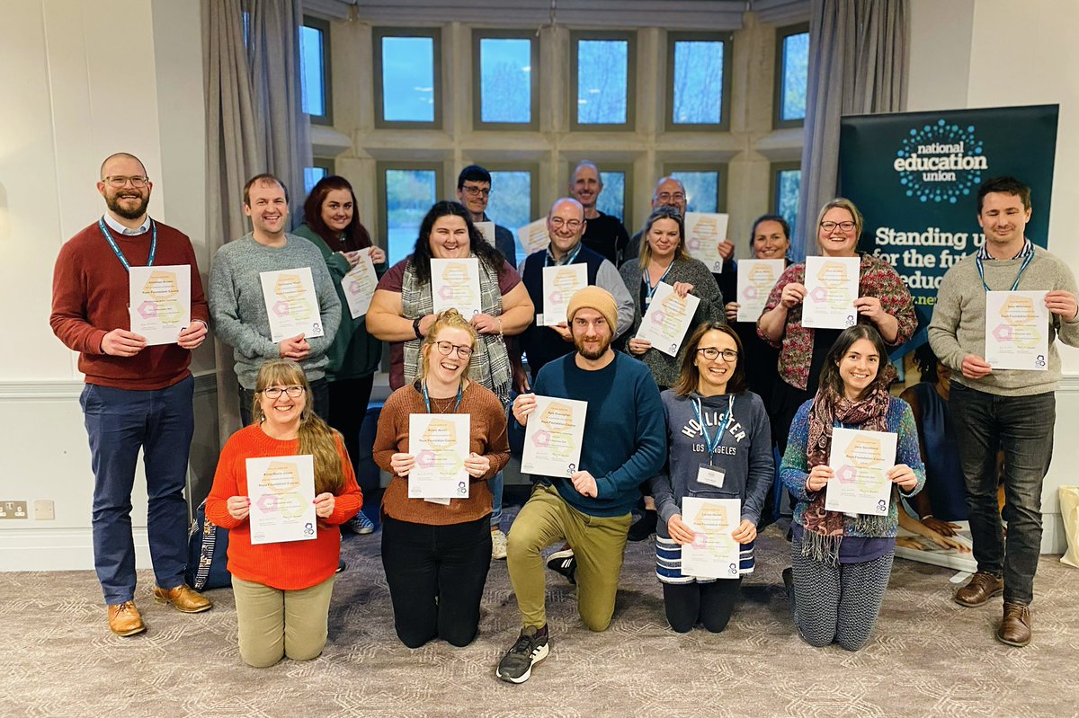 NEULearningEast's tweet photo. We’ve had a fantastic three days in Cambridge training our newest cohort of workplace reps - our members are in good hands! #RepsTraining @NEUTraining @EasternNeu https://t.co/vhk3xkBYQG