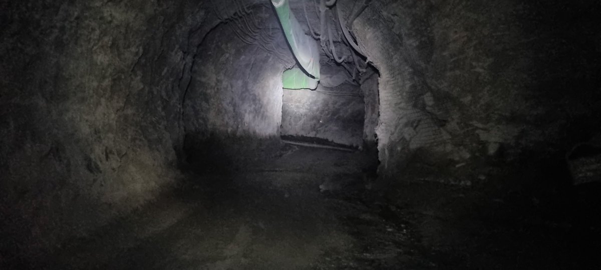 Gunnyhighway10's tweet photo. Hope everyone had a better time trying to hit the Black Adam drop. I had no chance as I'm having internet issues in the Batcave. ๐
#caveproblems #BlackAdam #DCNFT @DCNFTOfficial @batcowls #BatCowls https://t.co/jWGeBDeoIA