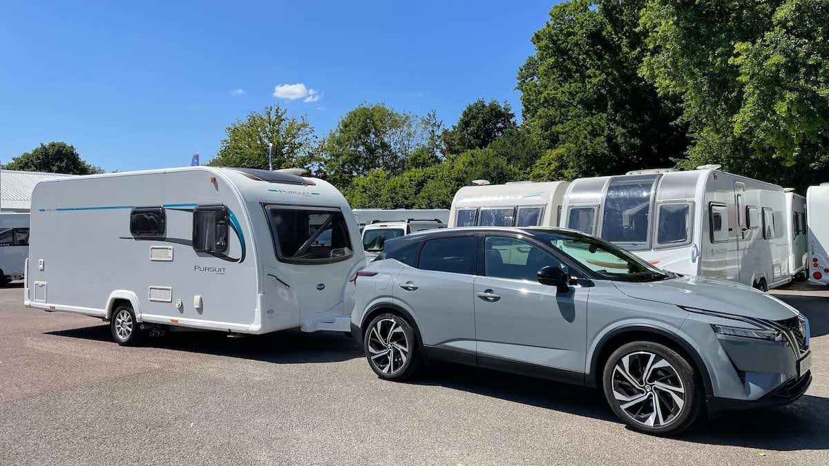 show_explore's tweet photo. The Nissan Qashqai is one of the most popular models on the market when it comes to towing.

But how does it actually perform?

https://t.co/TMxjKcaSQO https://t.co/VPkUze0nW0