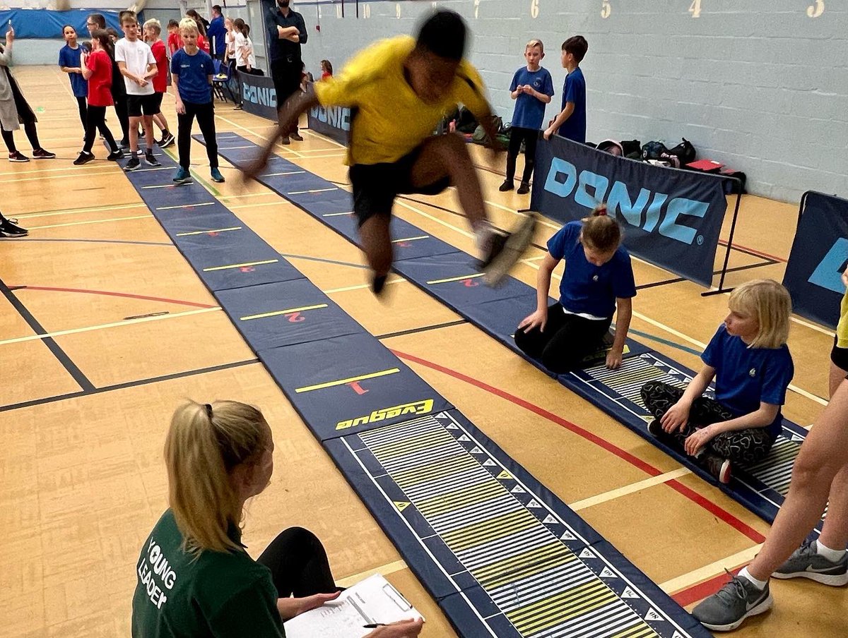 A strong start to this year’s Yr5&amp;6 Sportshall Athletics League at @testwoodschool . Well done to all that took part! 👏🏼

@sportshalluk @energiseme_ @yourschoolgames @youthsporttrust