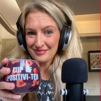 lucy_does_radio's tweet photo. #NewProfilePic https://t.co/u3xk3o5J09
