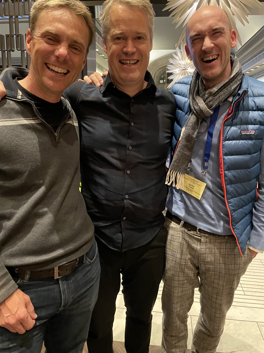 Niels Mailand Lab (@mailandlab) on Twitter photo Very much enjoyed the <a href="/KeystoneSymp/">Keystone Symposia</a> #Ubiquitin Biology meeting in Vancouver. It’s been a pleasure co-organizing with these two gentlemen <a href="/LabThoma/">Thomä Lab</a> <a href="/ebennettlab/">Bennett Lab</a> Very much enjoyed the <a href="/KeystoneSymp/">Keystone Symposia</a> #Ubiquitin Biology meeting in Vancouver. It’s been a pleasure co-organizing with these two gentlemen <a href="/LabThoma/">Thomä Lab</a> <a href="/ebennettlab/">Bennett Lab</a>