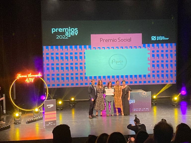 Col·lab (@lasnavescollab) on Twitter photo ¡¡¡Nuestra enhorabuena a las y los galardonados en #PremiosAJEV2022!!!
🔺Premio Social: Pepina Pastel
🔺Premio Empleo: <a href="/fritoper/">FRITOPER, S.L.</a>
🔺Premio Internacional: @BigBuy_dropship
🔺Premio Igualdad: Ana Salmerón
👏👏👏👏
#iCapitalAwards #OnAMissionTogether
➕👇 ¡¡¡Nuestra enhorabuena a las y los galardonados en #PremiosAJEV2022!!!
🔺Premio Social: Pepina Pastel
🔺Premio Empleo: <a href="/fritoper/">FRITOPER, S.L.</a>
🔺Premio Internacional: @BigBuy_dropship
🔺Premio Igualdad: Ana Salmerón
👏👏👏👏
#iCapitalAwards #OnAMissionTogether
➕👇