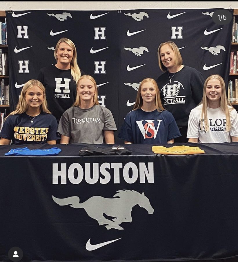 Congratulations to Houston Softball Seniors <a href="/Hulseyannaston_/">Annaston Hulsey</a> <a href="/faithcgibbs/">Faith Gibbs</a> <a href="/BrynleyDelancey/">Brynley DeLancey</a> <a href="/KateyMcGee1/">Katey McGee</a> on signing to play at the next level! We are proud of you and look forward to watching you thrive &amp; represent at the next level 🖤 <a href="/gmsdk12/">Germantown MSD</a>