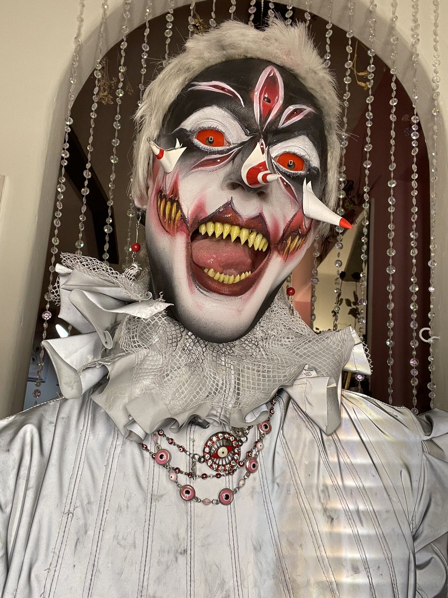 abhora_rules's tweet photo. 👼🏻 or 👁👁👁👁👃🏻👄👃🏻🫦👃🏻👄👁👁👁👁? https://t.co/cQCK6wbWOS