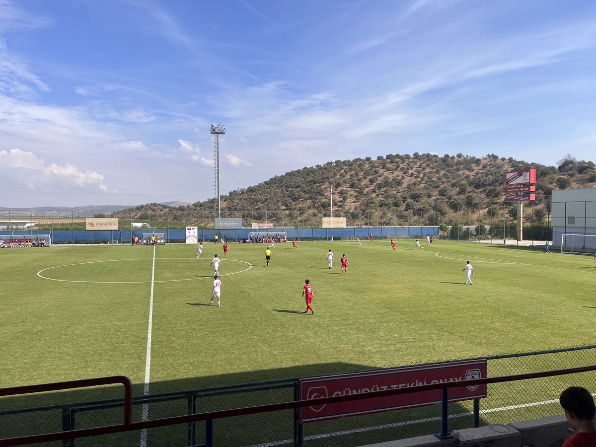gimenezrulo's tweet photo. Training camp en Turquía!
⚽️🙌🏾
@Aspire_Academy #altinorduFK https://t.co/kvsmG6JifO