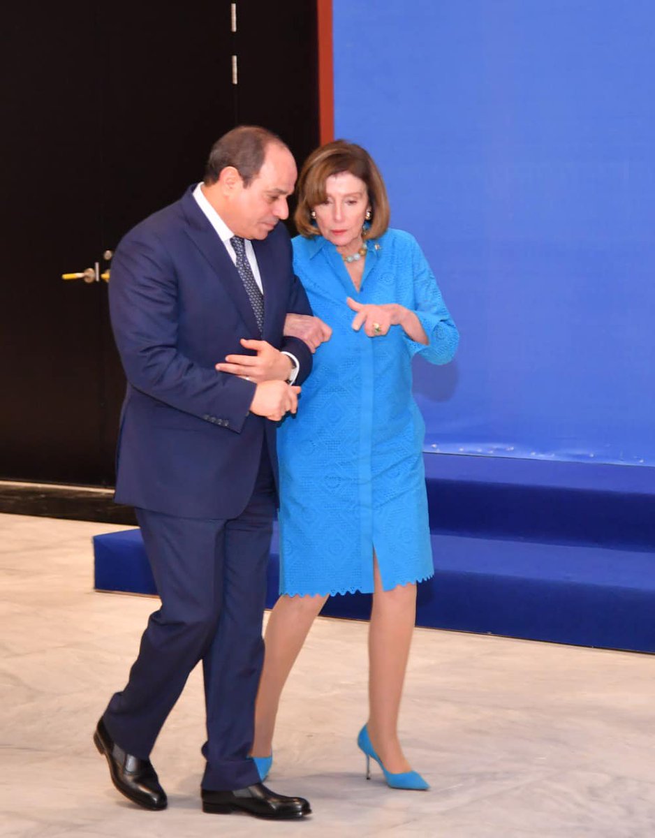 AlMasryAlYoum's tweet photo. من لقاء الرئيس #السيسي بالسيدة #نانسي_بيلوسي رئيسة مجلس النواب الأمريكي بـ #شرم_الشيخ..📸 https://t.co/nGyTW8NfCT