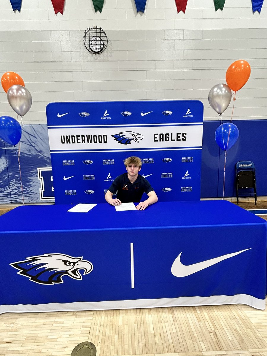 <a href="/PorterGable/">Poncho Porter</a> making it official today! <a href="/UVAWrestling/">Virginia Wrestling</a> getting at hammer! #badguyswearblue