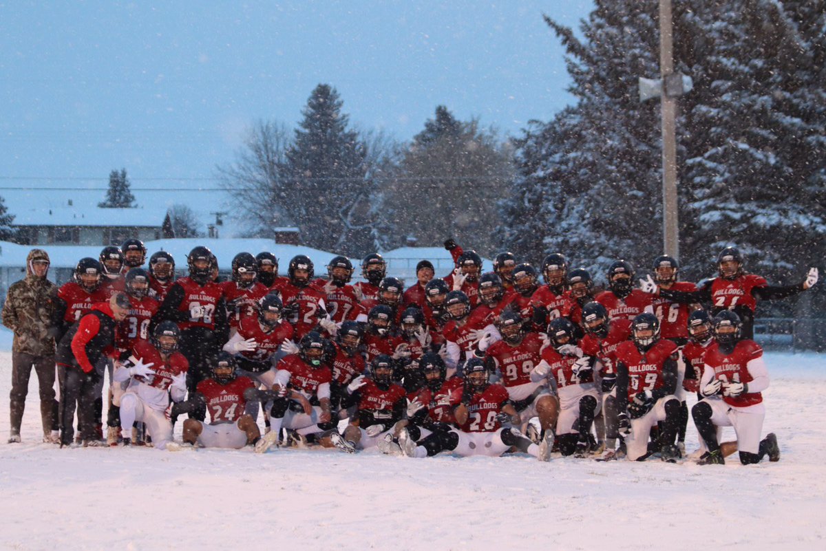 Coach_Martello's tweet photo. Snow Day!! #CodeRed #DAWGD https://t.co/iEh5hrgaj7