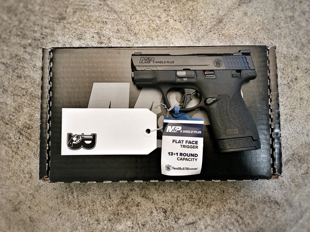 BTBGUNS's tweet photo. New Smith and Wesson M&P Shield Plus!
https://t.co/bmHJJlMauG
#btbguns #btbguns2 #BTB #2ndamendement #2A #pewpew #pewpewlife #FJB #gunlife #freedom #guns #personalprotection #donttreadonme #merica #gunshop #firearmphotography #gunart #SmithandWesson #ShieldPlus #9mm #ccw https://t.co/0IN5tg8Ym9