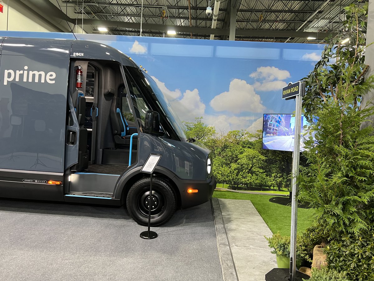 amazonnews's tweet photo. Check out our Prime Air drone and our electric delivery @Rivian van, just a few ways we're delivering to neighborhoods in the near future! 🏡 🚙 https://t.co/ZKwNeBeOAi