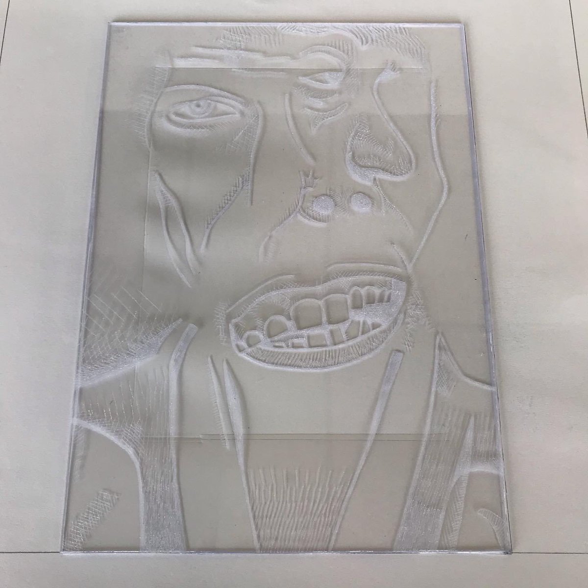 MWilkoArtist's tweet photo. #printingprocess creating a print from a dry-point etching. #printstudio https://t.co/pub8jUGwwX