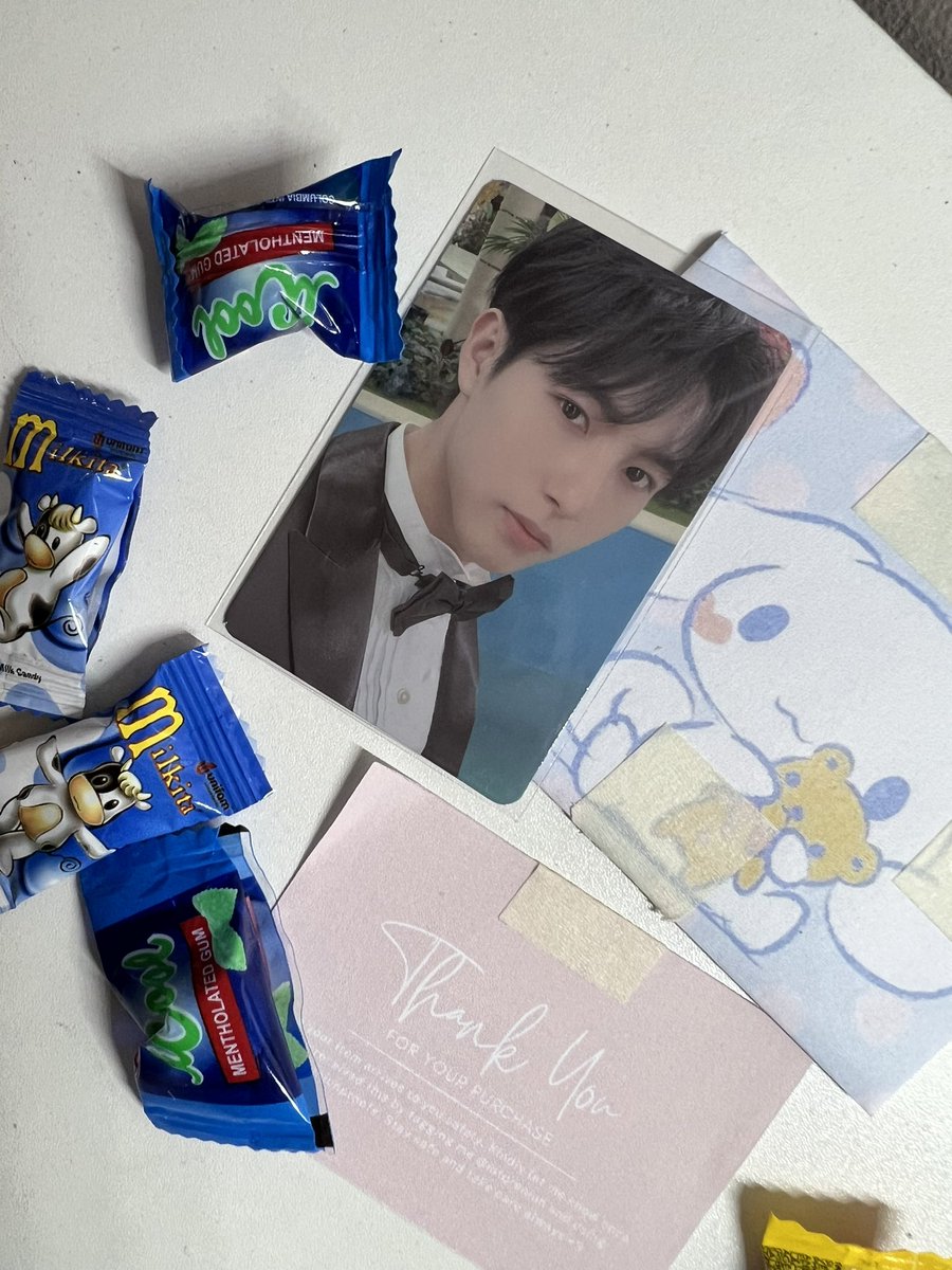 chochaebi's tweet photo. κ° π ; happy mail from @intorenjun κ±
β impulsive buy pero worth it naman π₯Ή received renjun ace kit pc already ! thank you for the constant updates & for packing him safely πΈ the flaws were disclosed din agad sa dms ! hehe
#intorenjunproofs
#haertmails https://t.co/AbfKdqH2Hy