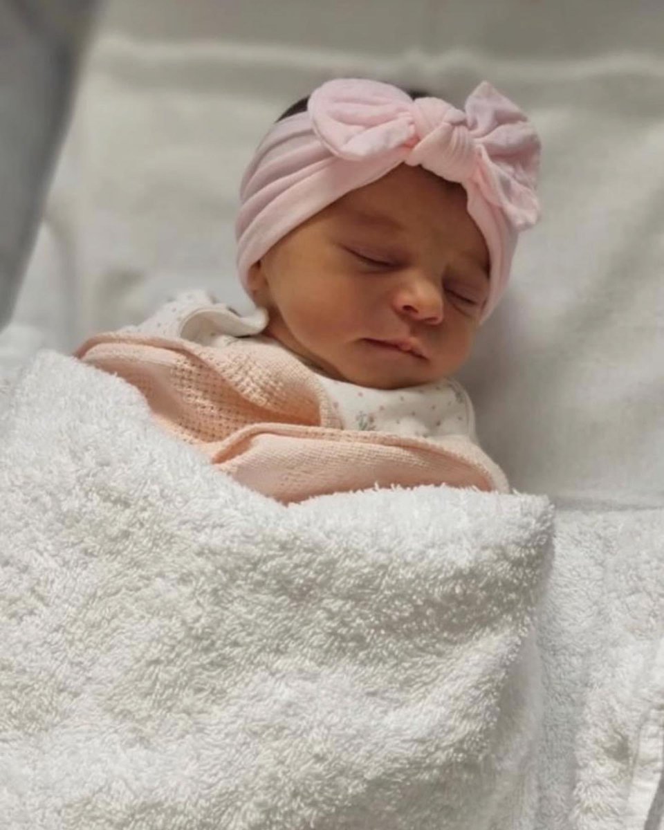 WestD_'s tweet photo. My sweet baby girl, never thought I’d get so lucky…I’m a mumma 🥰😍💖 https://t.co/kArpbXKjJ5