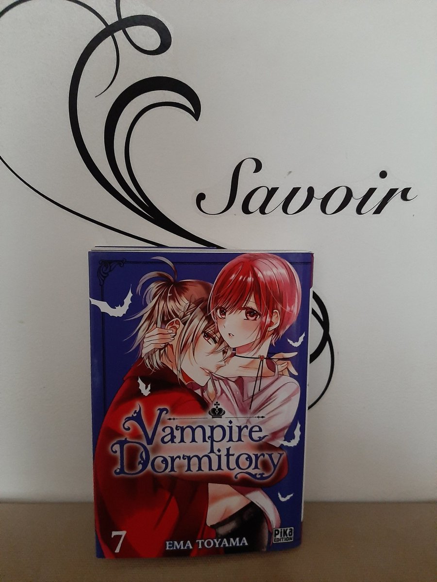 AurBea707's tweet photo. Réception du jour en occasions #manga #vintedmanga #checkmeup #mangablackprinceetWhiteprince #vampiredormitory @pikaedition @Soleil_Manga @CRManga_FR https://t.co/BoUwvNF9nM