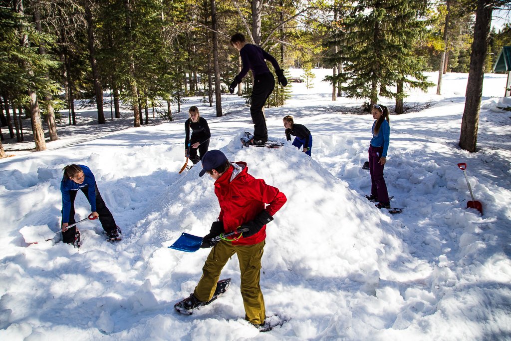 Winter is in full swing! We offer day and overnight programs based out of Calgary. #YYCteachers - take your students #snowshoeing, #wintercamping or for a #crosscountryski excursion this winter! Learn more on our website. #Outdoorplay #outdoorlearning #outdoored #outdooreducation