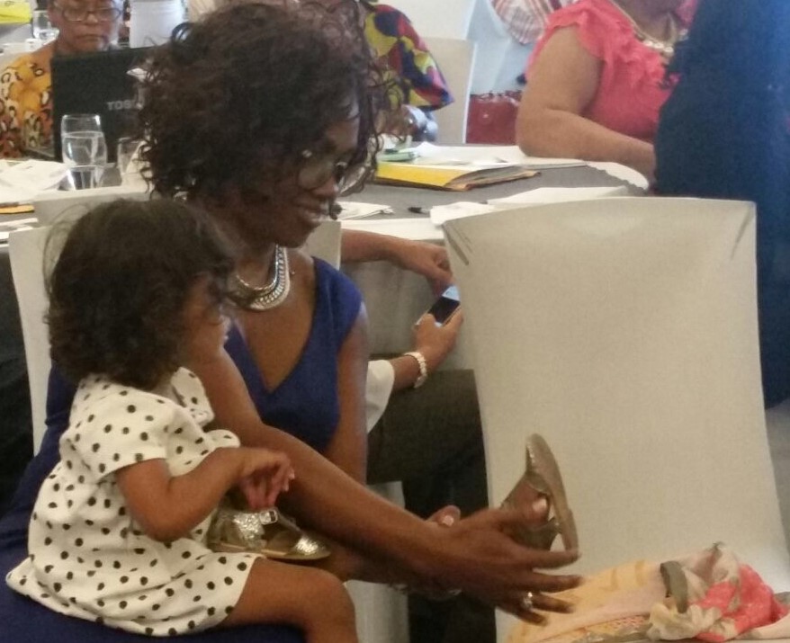 LARRLASA's tweet photo. Black Motherhood Politics in Costa Rica: Diasporic Genealogies and Links to the State 
Marianela Muñoz-Muñoz https://t.co/pbK9ggqNF7 
@ERIP_LASA @CAS_LASA 
@lasagender https://t.co/nPSEXq5vvX