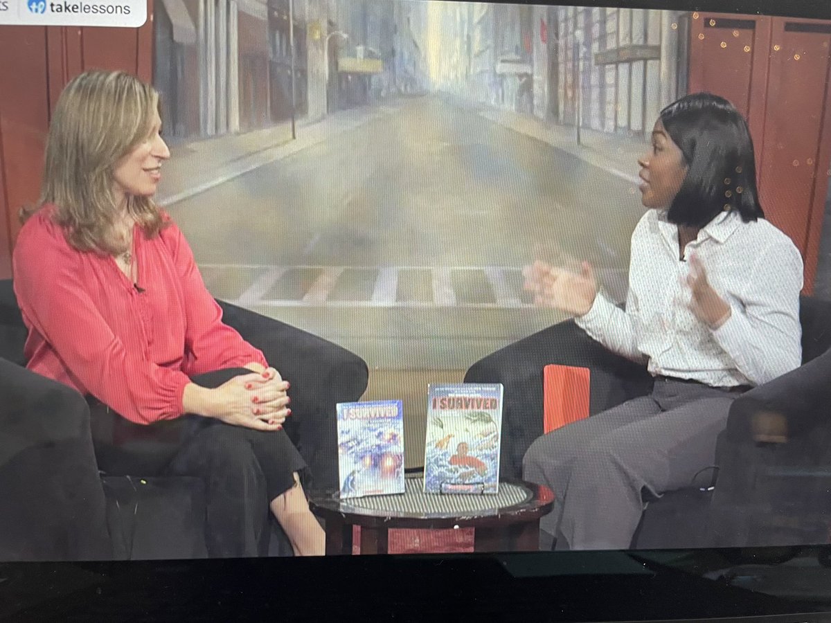 cb_flack_attack's tweet image. Today we joined author: Lauren Tarshis, who wrote the I Survived series. We had the best time learning about how she gets her information & what motivates her to write these incredible books! A huge thank you all the way from Pa, Lauren! @MicrosoftFlip @laurenTarshis @scholastic
