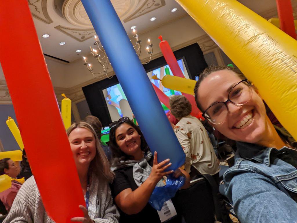 NormaMyer's tweet photo. #BestDayEver at #STATCAST22! Amazing Session with @SteveSpangler @iamkesler https://t.co/IQNDmBhGPL