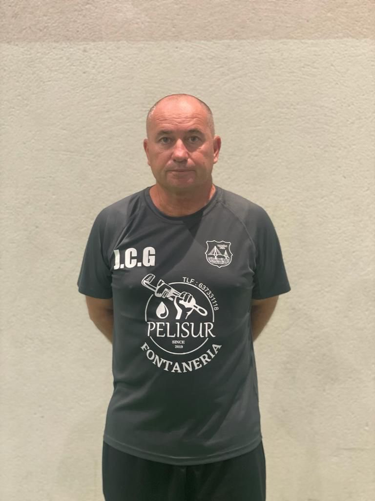 Launionfs's tweet image. La Union visita @XerezDFC_Futsal con Wilfre y @JUANCAGALVEZ3 que vuelven a la que fuera su casa. Ambos se encuentran muy ilusionados de regresar y ver a muchos amigos que hicieron en su periplo deportivo.