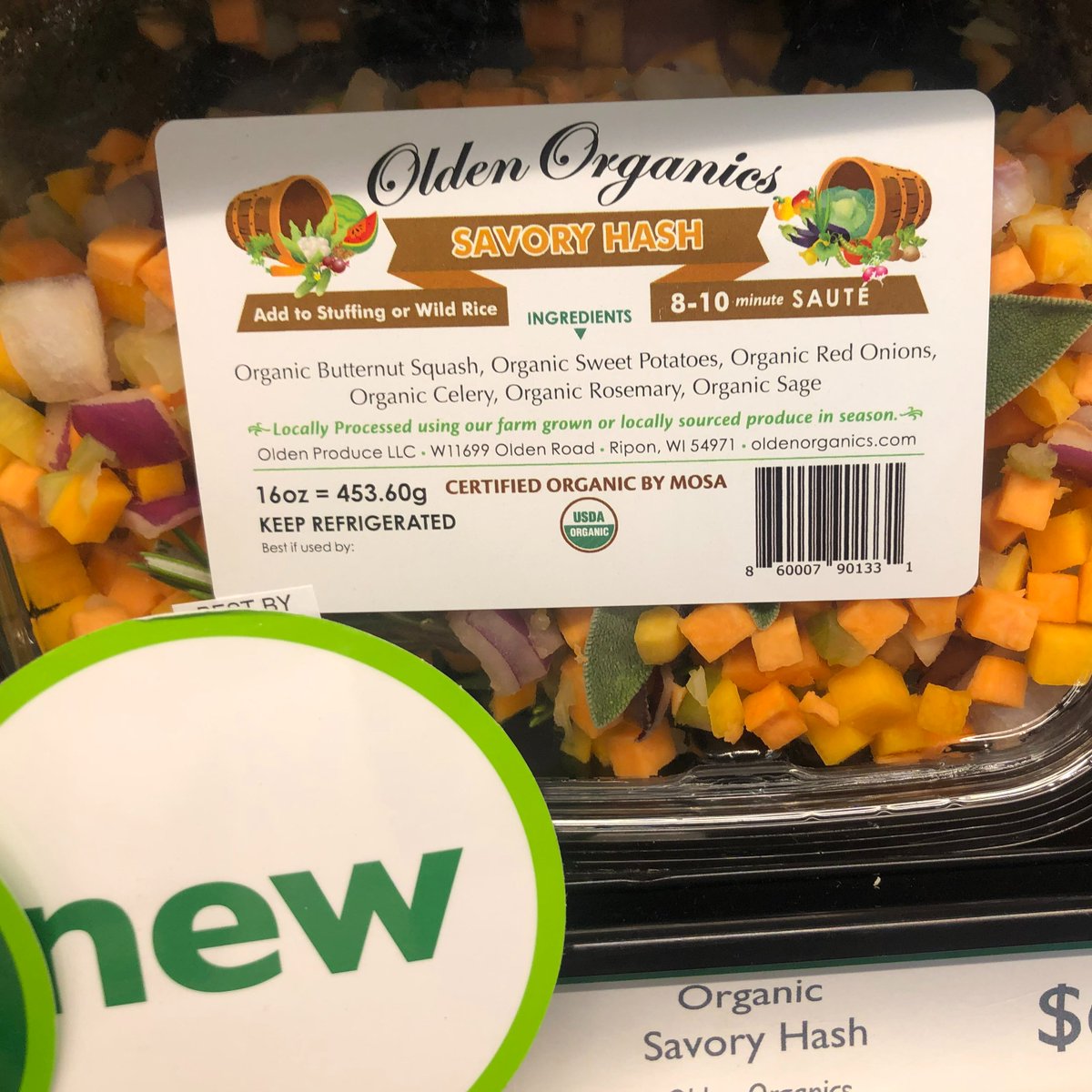 OshkoshFoodCoop's tweet photo. Looking for a quick, delish way to get more veggies in your life? @OldenProduce Savory Hash has you covered. It has a sweet and savory flavor - the best of fall - all in one package. Have a creative idea for cooking with it? We'd love to hear. #Oshkosh #EatLocal #Organic #Food https://t.co/NMAT3S98vA