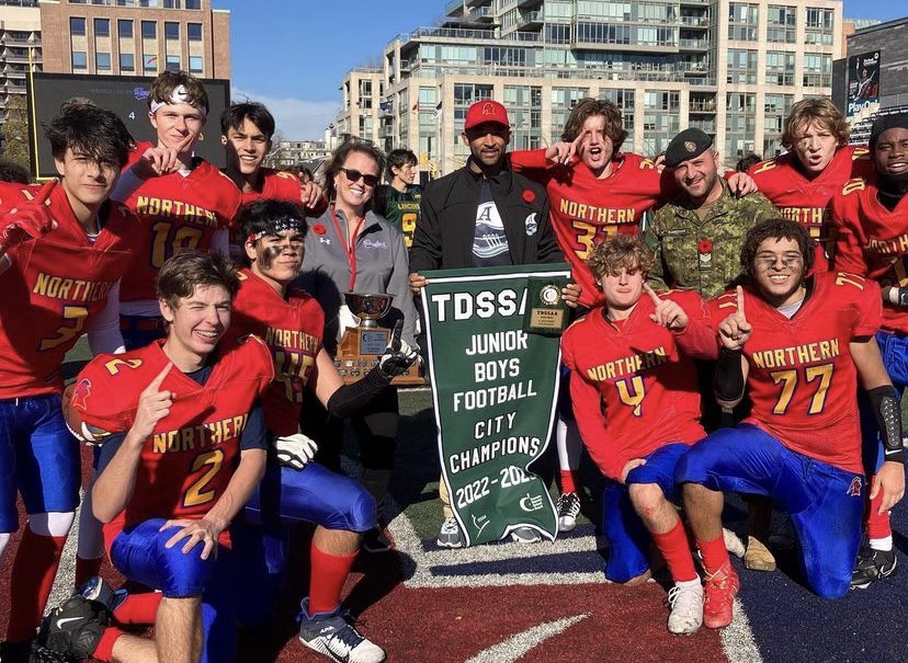 We were down 17-0 but we came together to win 21-17. WE THE CHAMPS ❤️💛💙 <a href="/nssredknightsfb/">Northern’s Red Knights Football</a> <a href="/onhsfball/">ONHSFBALL</a> <a href="/FootballTO_/">Football Toronto</a>