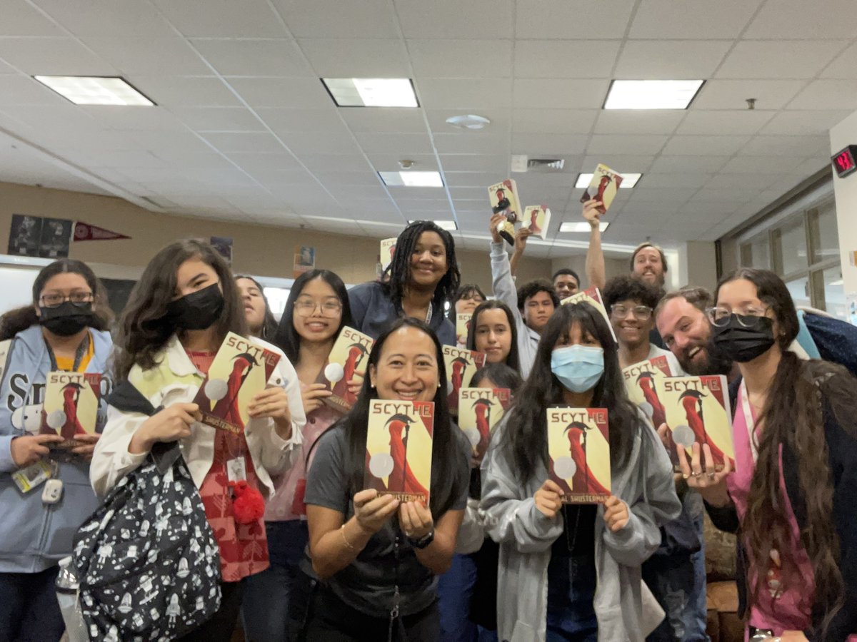 HNGCLibrary's tweet photo. We are reading “Scythe” in preparation for @NealShusterman virtual author visit. #ReadRunShareClub @HNGCBears @Alief_Libraries @librarianRamos #HNGCReads #BearsRead #ReadToLearn #ReadForFun #ReadForLife https://t.co/1etErZUOxP