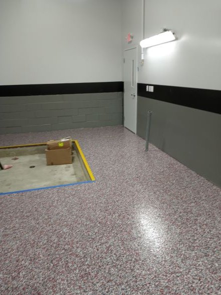 BlackBearCC's tweet photo. Adding a custom #color #epoxy #flake #floor to an otherwise gray space transformed the look and feel of this #industrial #garage.
#sexyfloor #resinous #resinouscoating #seamlessfloor #highperformance #durablefloor #industrialfloor #commercialfloor #floorcontractor #getfloored https://t.co/WR1boJ4P4a