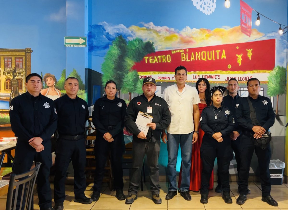 Agradecemos a <a href="/MaDoloresRio/">María Dolores Del Río</a> por las atenciones para activar en comercios de <a href="/ComerciantesHmo/">UnionComerciantesSonora</a> el botón digital CODICE, siempre lo mejor es la prevención, excelentes atenciones de <a href="/PespSonora/">PESP Sonora</a> y <a href="/C5iSonora/">C5iSonora</a> por un Centro de Hermosillo más Seguro, Gracias Presidente <a href="/RubnLpezPeralt1/">Rubén López Peralta</a>