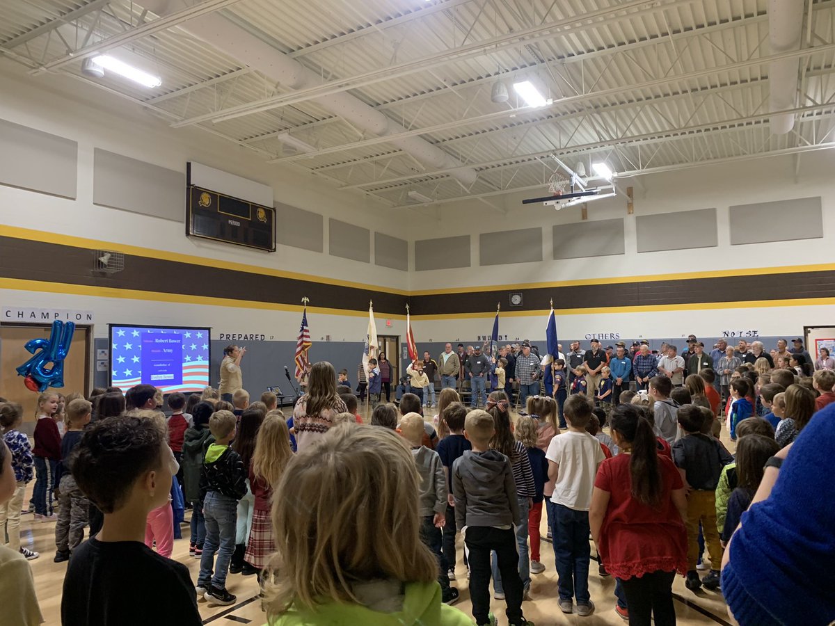 BV_East's tweet photo. Thank you veterans! We were honored to have the opportunity to show our gratitude to our community members who have served. https://t.co/RbJloLuxA6