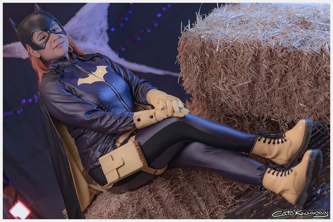 Claudia_Rojas18's tweet photo. XD creo que en esta pose no debía sonreír jajaja pero me encantó 😃 gracias a cato kusanagi por tam increíble trabajo, me hizo verme bien cool https://t.co/QnHto2wTFK