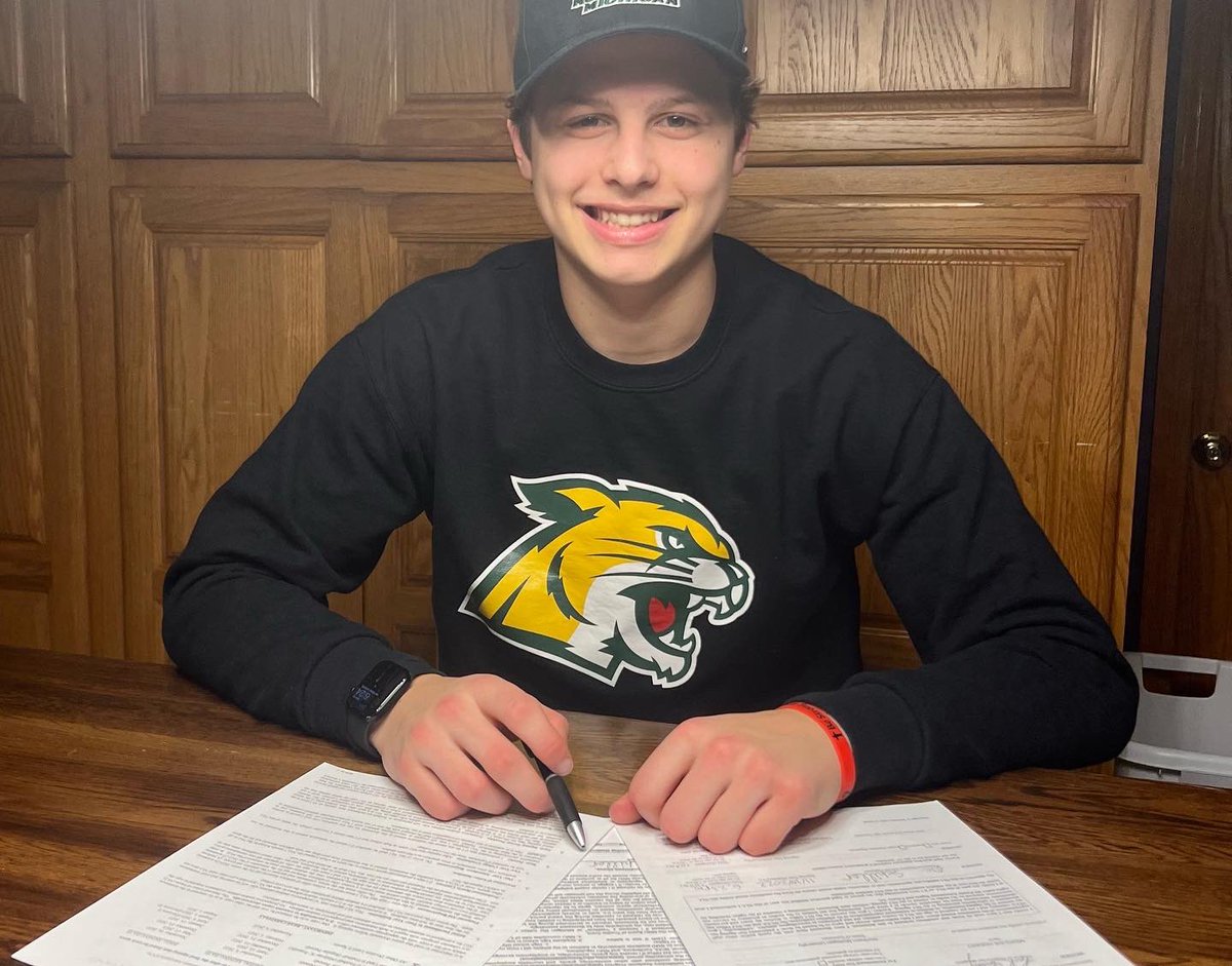 Officially Official! #gocats 😼