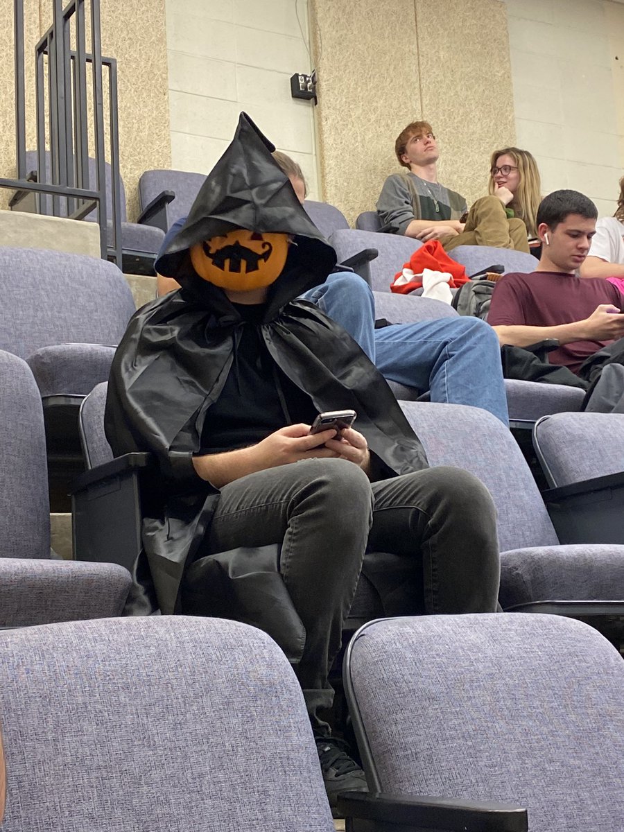 I, Dr. Halloween, have gained access to the Temple SMASH Twitter, and am here to wreak havoc on this show.  I am evil and want nothing but the worst for all of you