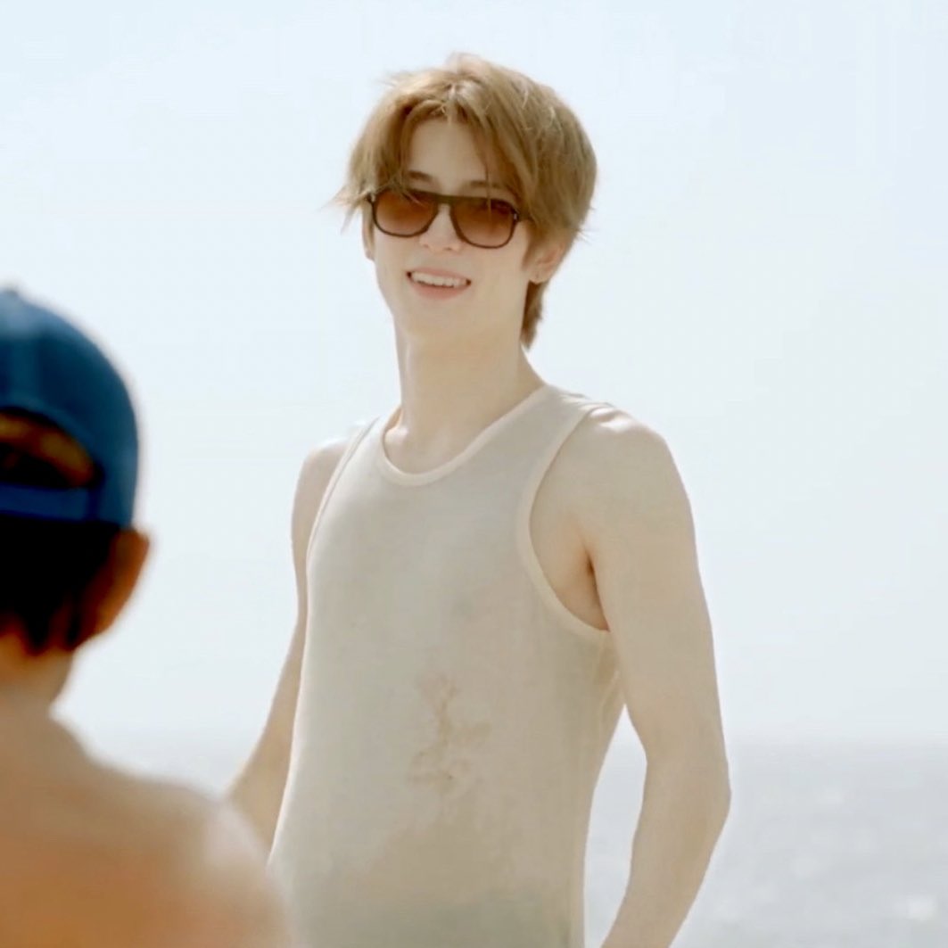 เห้อ แจนคือขี้โกงมากจริงๆอะ หน้า ผม ผิว หุ่น สวยไปหมดเลย ㅠㅠㅠ