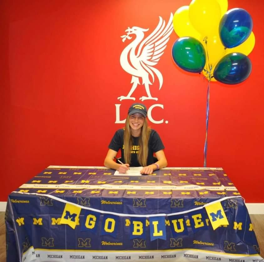 wearesoccer_mi's tweet photo. #ClassOf2023 #MIWSocCommit
Lilley Bosley (@LilleyBosley)
Defender
HS Team: @StoneyCreekWSOC
Club Team: @LFCIAMichigan
Committed to @umichwsoccer https://t.co/gmNLT9si22