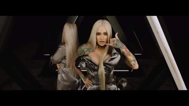 KehlaniArts's tweet image. HD photos from the official video by Cardi B ft. Kehlani is now available on YouTube. #RingMusicVideo