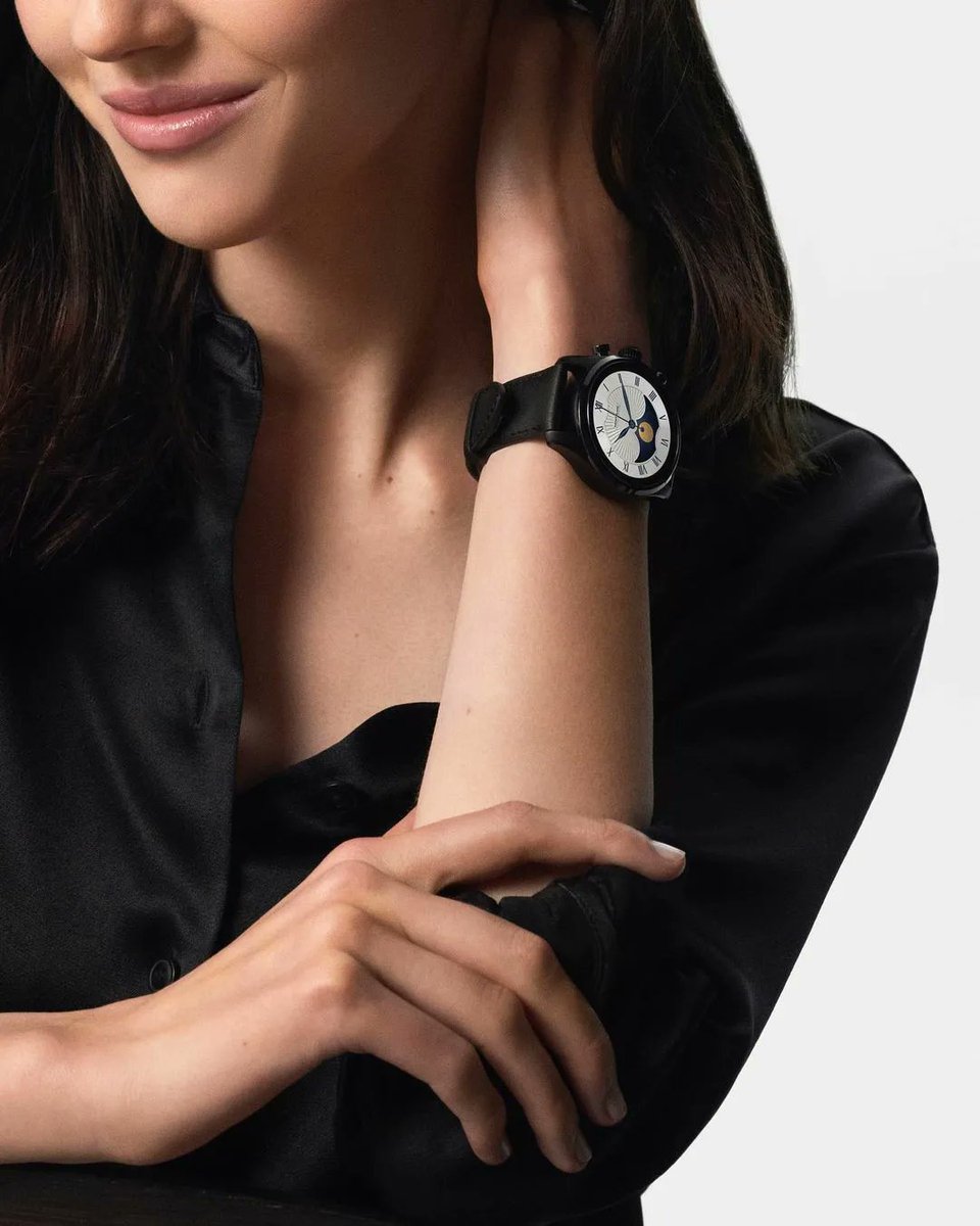 Costantini1967's tweet photo. Com uma caixa de relógio de titânio leve e artesanal, o novo Smartwatch Summit 3 da @montblanc_world combina uma longa experiência no campo da alta relojoaria com a tecnologia moderna do século XXI.
#Costantini #CostantiniJoalheria #Montblanc #MontblancBrasil #MontblancSummit3 https://t.co/01HGt7bqjn