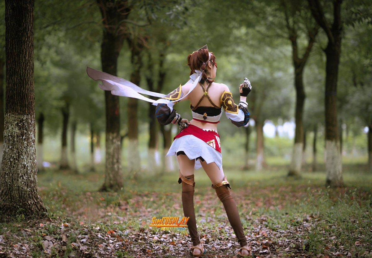 Genshin Impact Eremite Desert Clearwater Cosplay

By SimCosplay

Link: simcosplay.com/genshin-impact…

#genshinimpact #cosplay #simcosplay