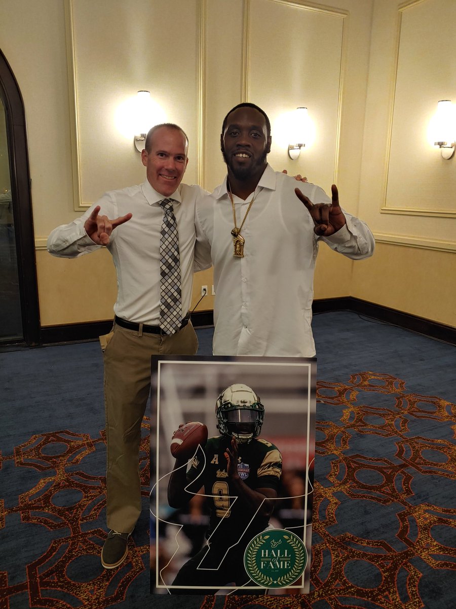 Congrats <a href="/HofFlowers/">HOFFlowers</a> it was an honor to hear your speech.

We will always bleed green and gold!