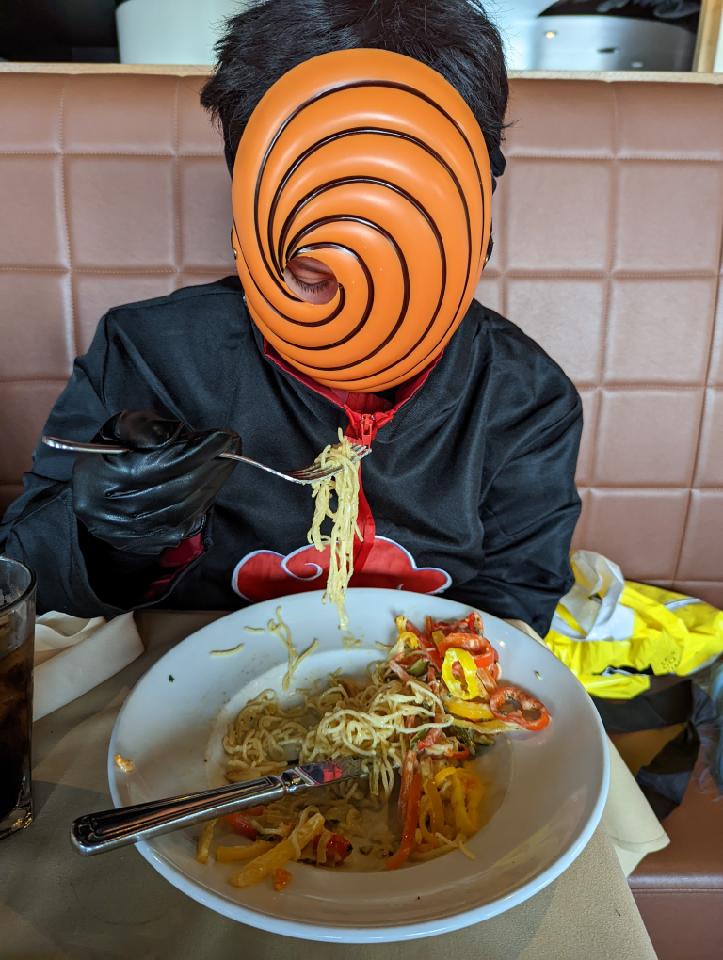 BuffaBolt's tweet photo. Youmacon 2022 was a blast. https://t.co/Xwv4j5SlzT