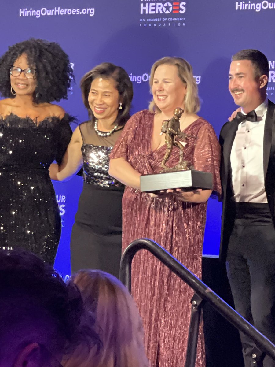 kobham's tweet image. An honor to receive @hiringourheroes&apos; Military Spouse Employment &amp;amp; Mentoring Award. S/o @laurashatsie for raising awareness &amp;amp; accepting on @TMobile&apos;s behalf. We&apos;re proud to work w/ the Military Spouse Initiative to provide flexibility &amp;amp; mental health tools for military families.