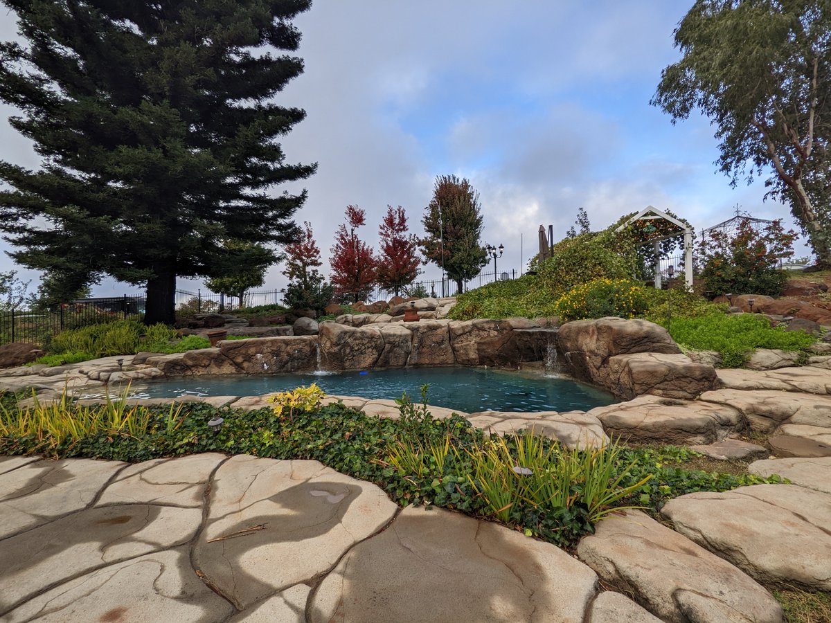 ChicoChamber's tweet photo. 🌤️ We had a wonderful time yesterday at our Chamber Business Connections networking event co-hosted with the Paradise Ridge Chamber of Commerce and Chapelle de L'Artiste! 🌤️

#chicochamber #paradiseridgechamber #chamberbusinessconnections #cbc #paradisestrong https://t.co/2ZIHI5iHkl