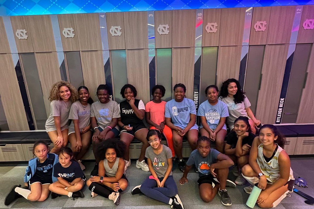 BeyondOurGame's tweet photo. Beyond Our Game hosted our first diversity field hockey clinic! It was incredible to see a field hockey field with young women from so many unique backgrounds excited to learn about the game that we love! Check out our feature in @dailytarheel &amp; A BIG thank you to @UNCFieldHockey https://t.co/w8d5zEY2SJ
